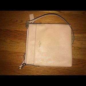 2019 coach purse never used